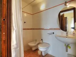 Monticelli فندق مبيت وإفطار غوبيو
