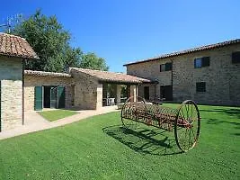 Monticelli 3*