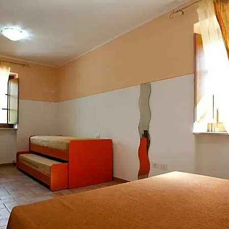 Monticelli Bed & Breakfast 3*