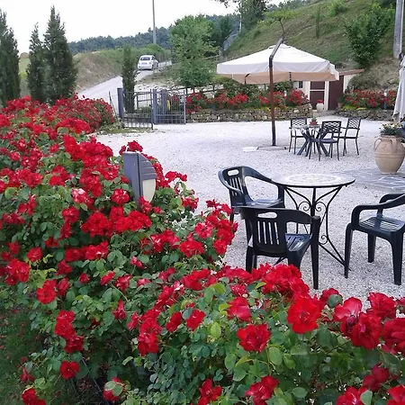 Monticelli Bed & Breakfast *
