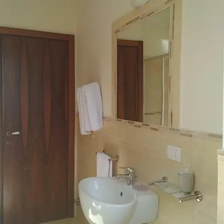 Monticelli Bed & Breakfast 3*